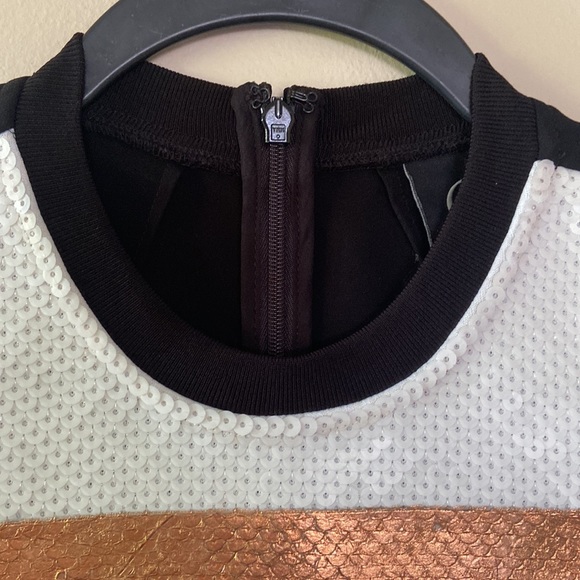 Alexander McQueen top I would say size xs - Picture 2 of 9